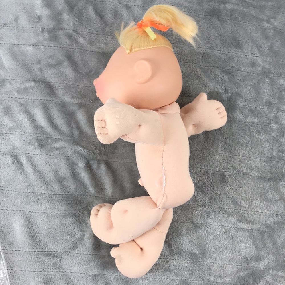 Cabbage Patch Baby - Picture 8 of 13